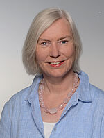 Porträt von Dr. Andrea Weinmann
